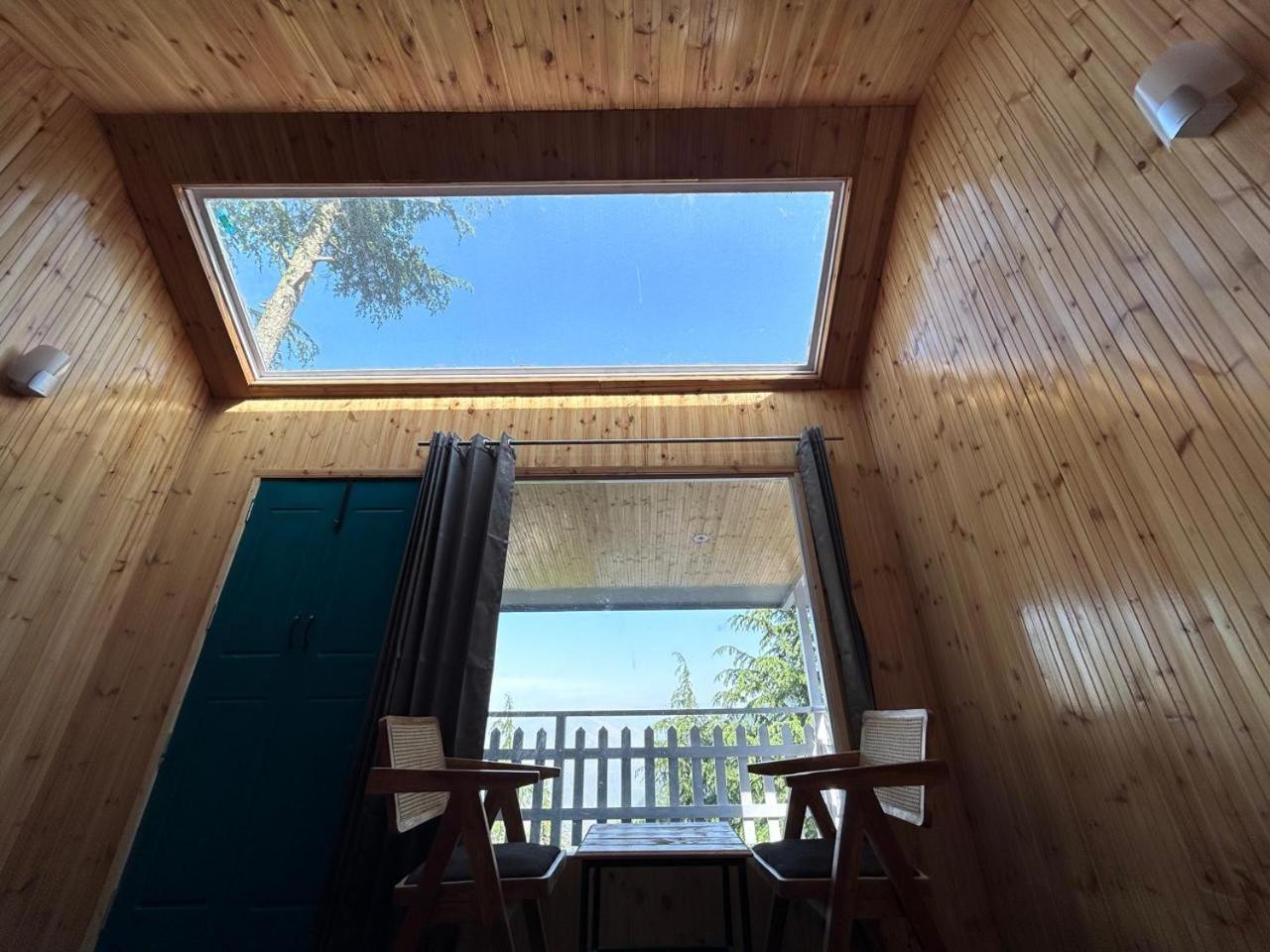 Ilika Resort Chakrāta Exteriör bild