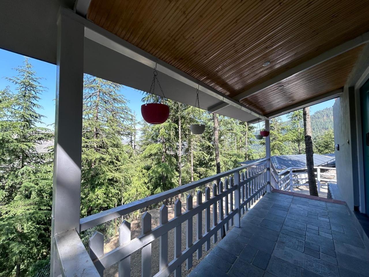 Ilika Resort Chakrāta Exteriör bild